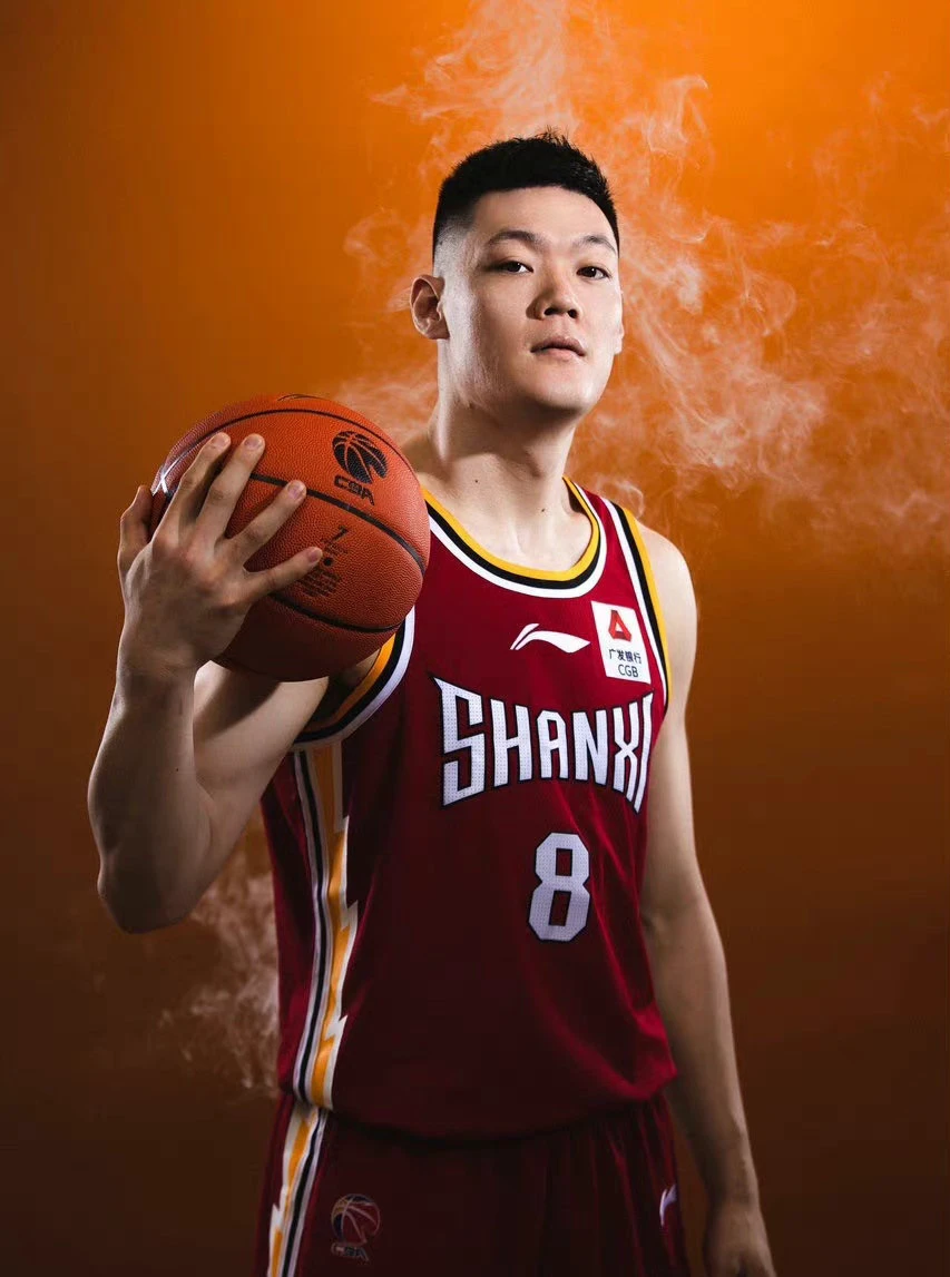 张宁篮球训练场直播